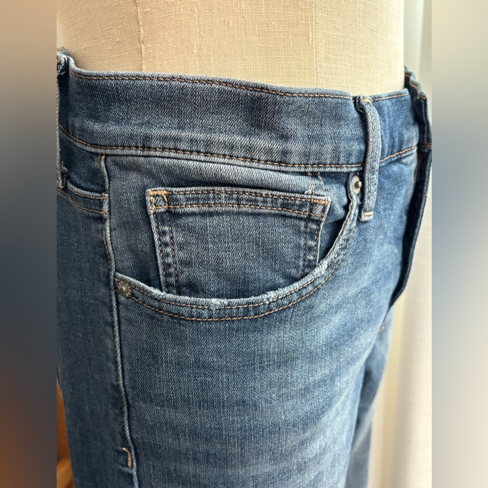 Lucky Brand Ava Mid Rise Classic Blue Denim Jeans, sz 14/32, stretchy. GUC - Picture 3 of 8